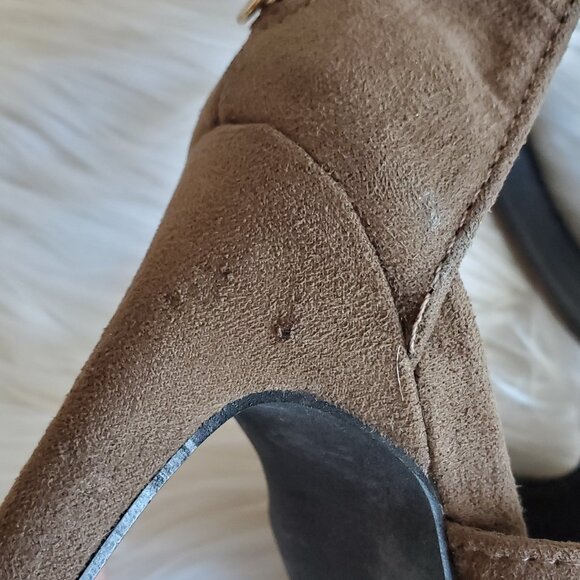 Charlotte Russe Janelle Women's Browne Caged Suede Sandal SZ 8 - Picture 13 of 14